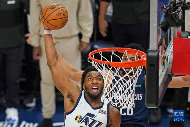 都体：道格拉斯-路易斯不考虑冬窗离开尤文图斯